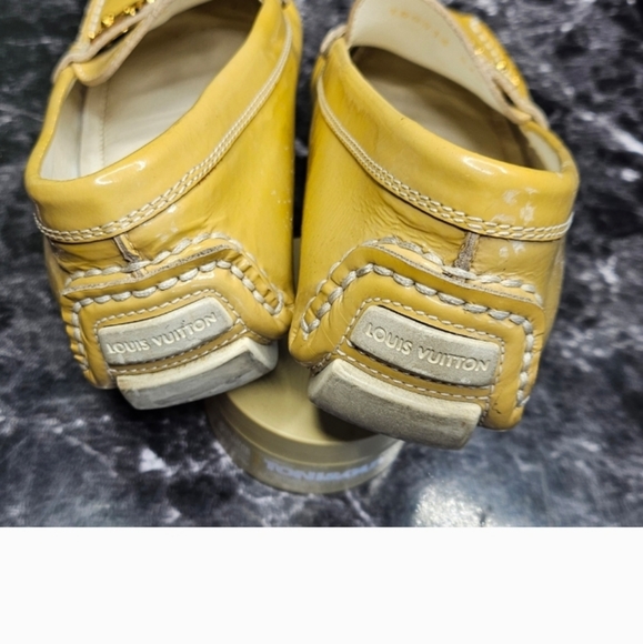 Lv yellow slip on woman shoes - Picture 6 of 8